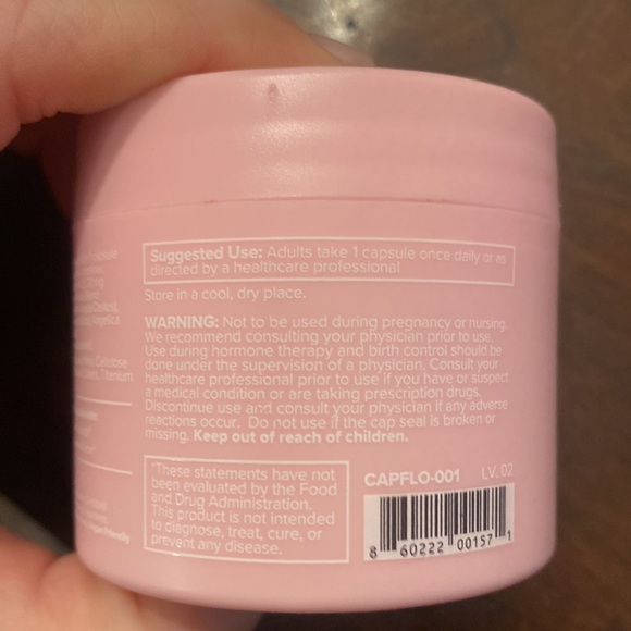 O+ Flo Women’s PMS Relief Capsules - Picture 4 of 6